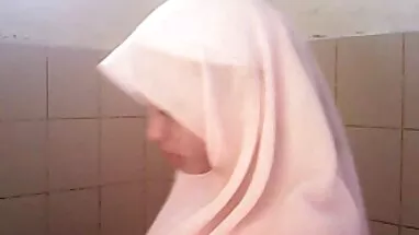 Petite sarışın seçmeler :) seksyapanolgunkadınlar