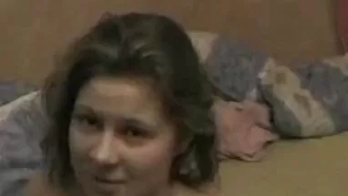 Tatlı genç içinde bir olgun kadın seks pornoları otel oda