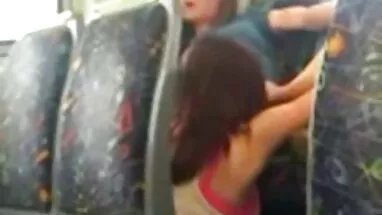 Sıcak olgun fantezi porno üçlü