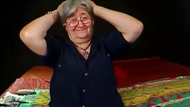 8 güçlü POV yüz bakımı türk yaşlı olgun porno