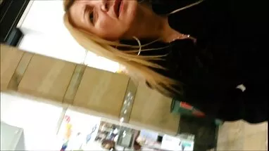 Tüylü kedi porno olgun balık etli