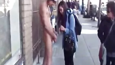 MİLES sağ ucu olgun gay porno izle ile oynuyor