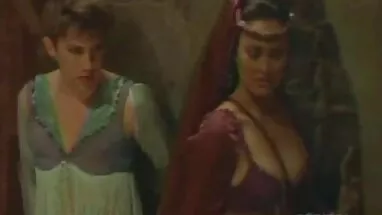 Her zaman wonder Woman'ı becermeyi hayal ettiyseniz, bu yaşlı olgun anne porno videoyu izleyin