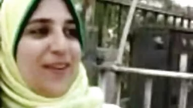 Sıcak lezbiyen türbanlı matureler germe