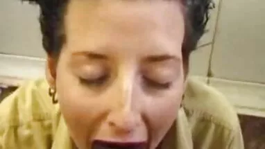 Amatör Chloe James porno olgun evli bir oyuncak